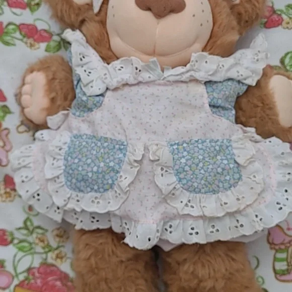 Vintage Furskins Bear - Picture 2 of 5